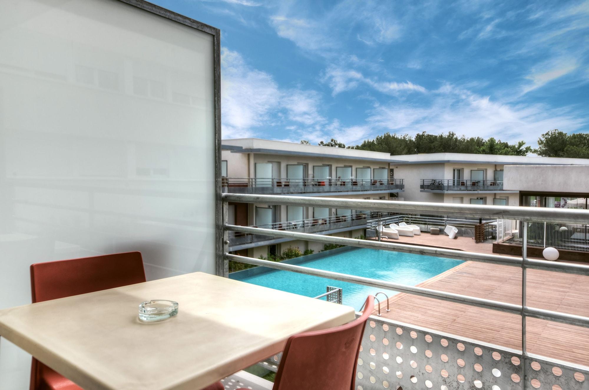 Comfort Aparthotel Antibes Le Maestria Экстерьер фото