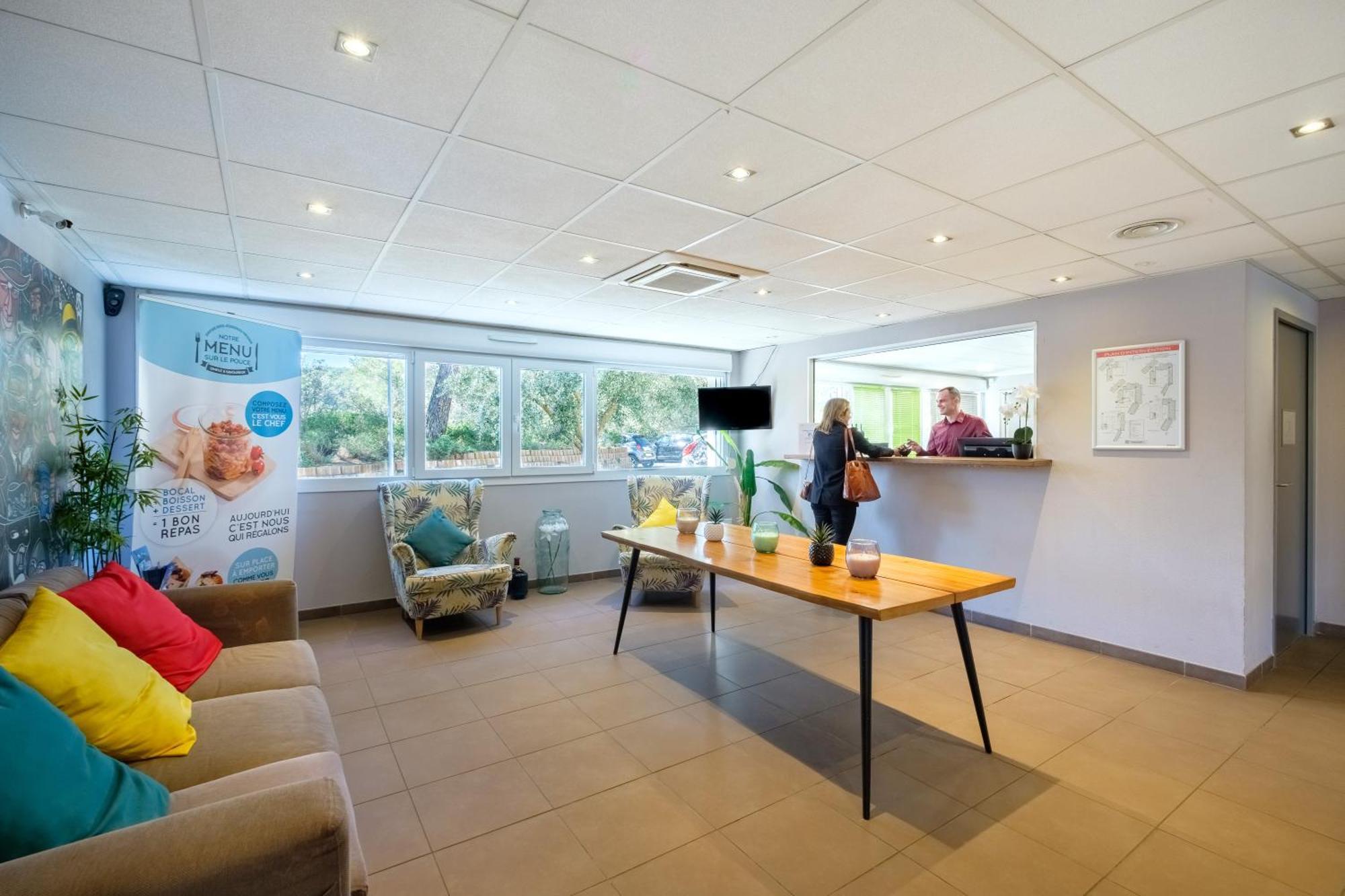 Comfort Aparthotel Antibes Le Maestria Экстерьер фото