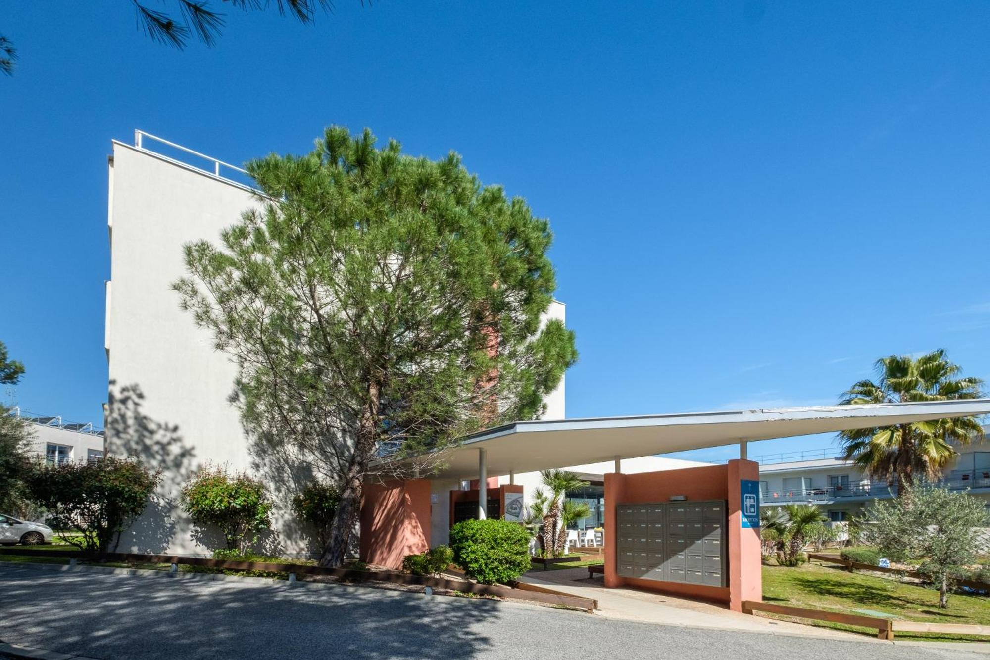 Comfort Aparthotel Antibes Le Maestria Экстерьер фото