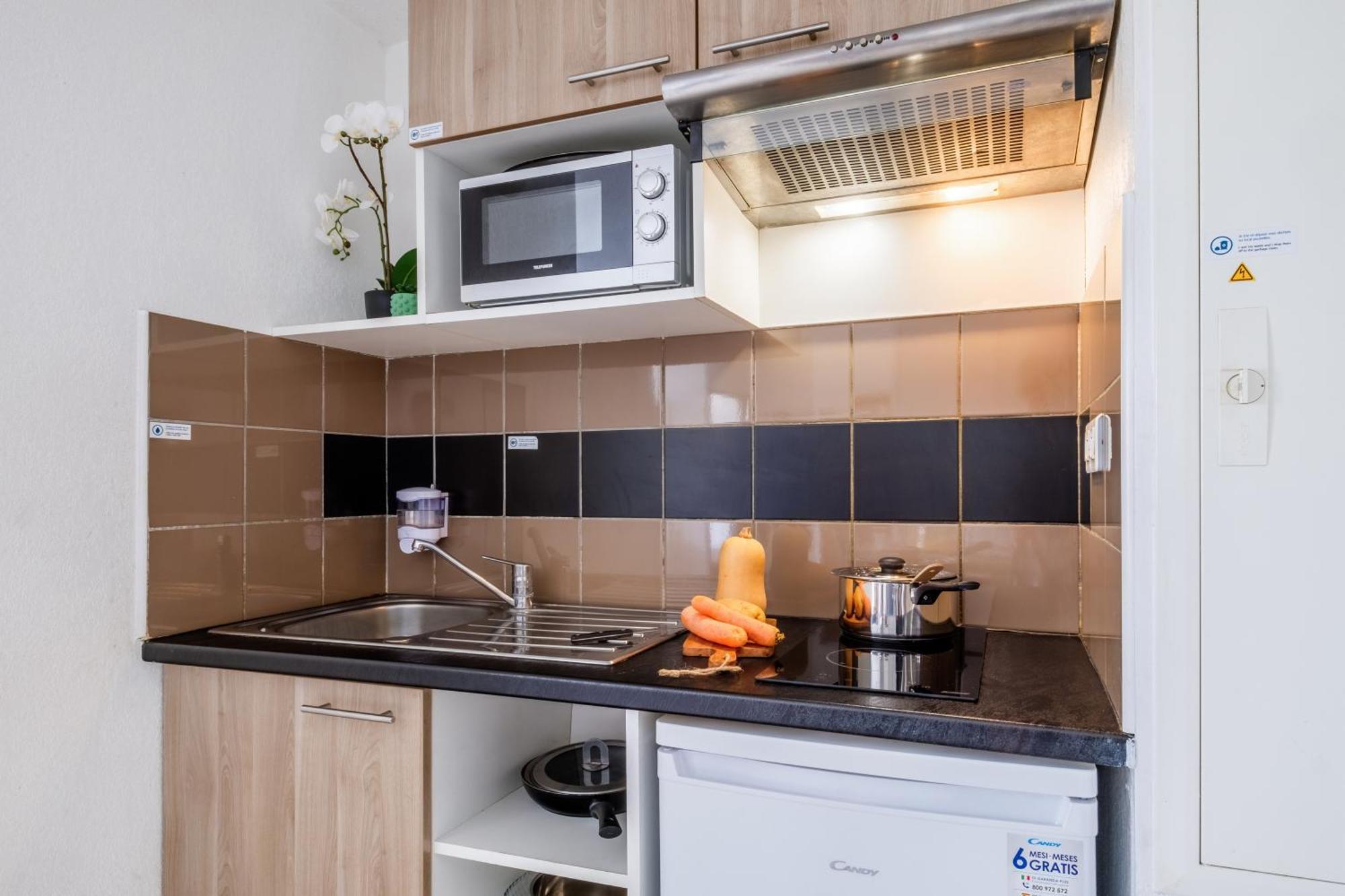 Comfort Aparthotel Antibes Le Maestria Экстерьер фото