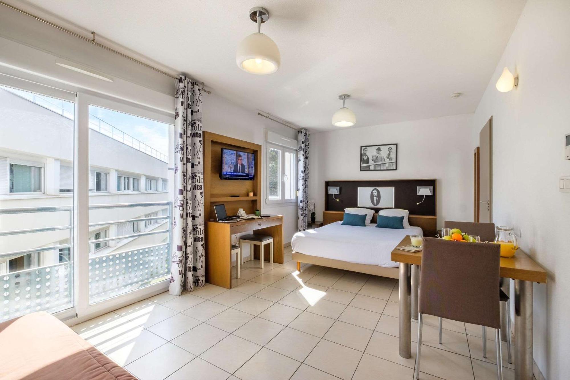 Comfort Aparthotel Antibes Le Maestria Экстерьер фото